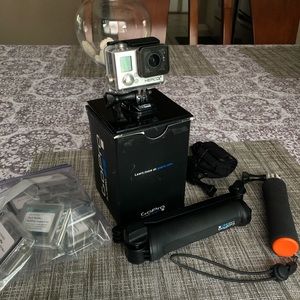 GoPro Hero 3+ Black Edition with Accessories